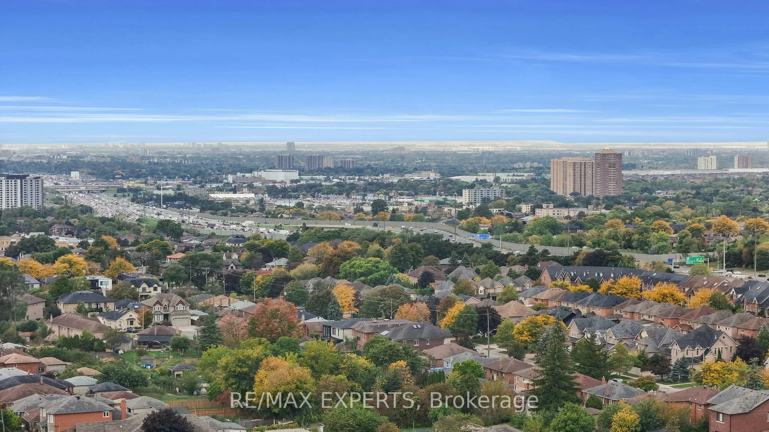 26, Grovedale, Maple Leaf, Toronto