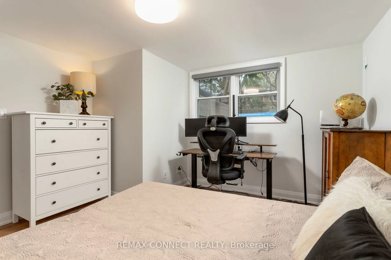 75, Glenellen, Stonegate-Queensway, Toronto