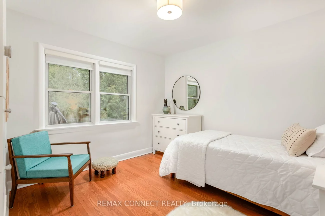 75, Glenellen, Stonegate-Queensway, Toronto
