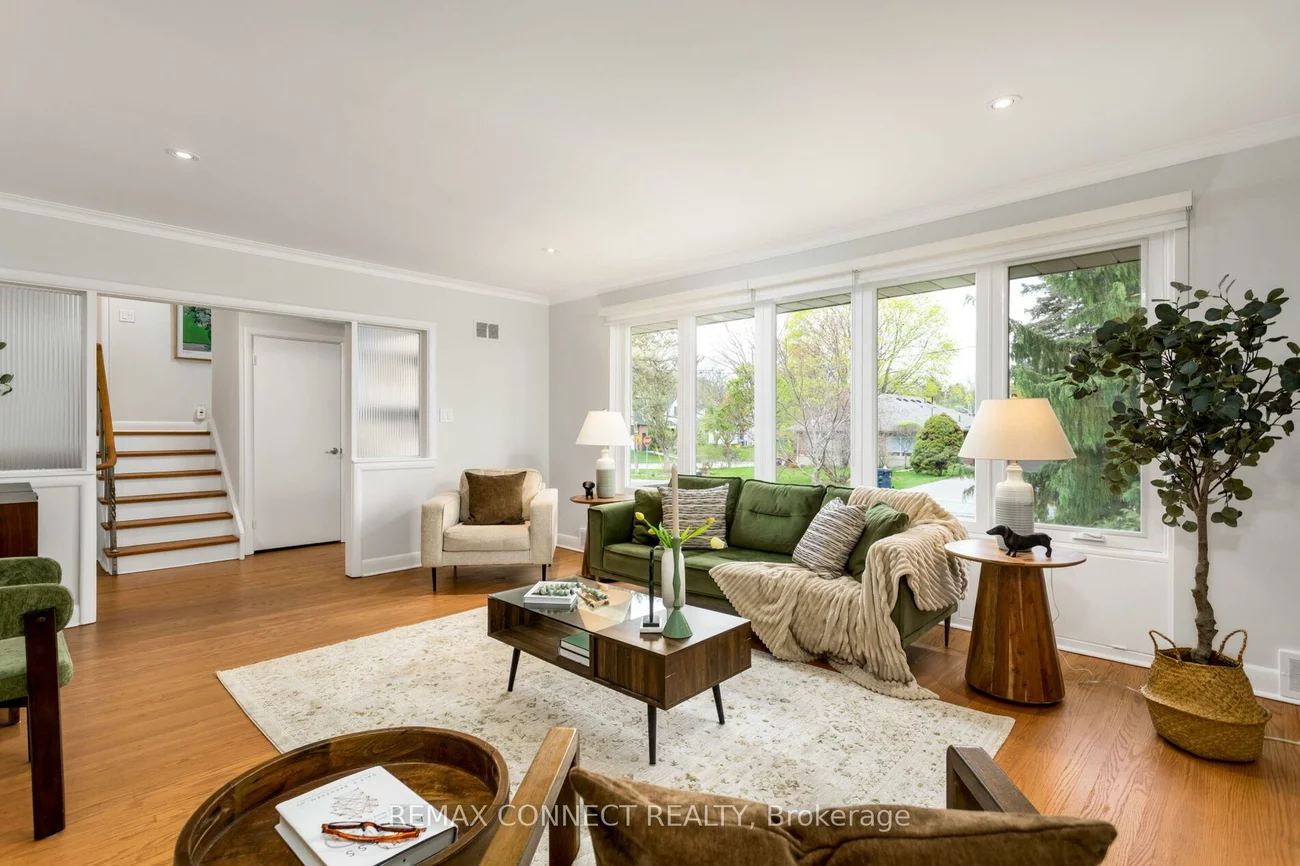 75, Glenellen, Stonegate-Queensway, Toronto
