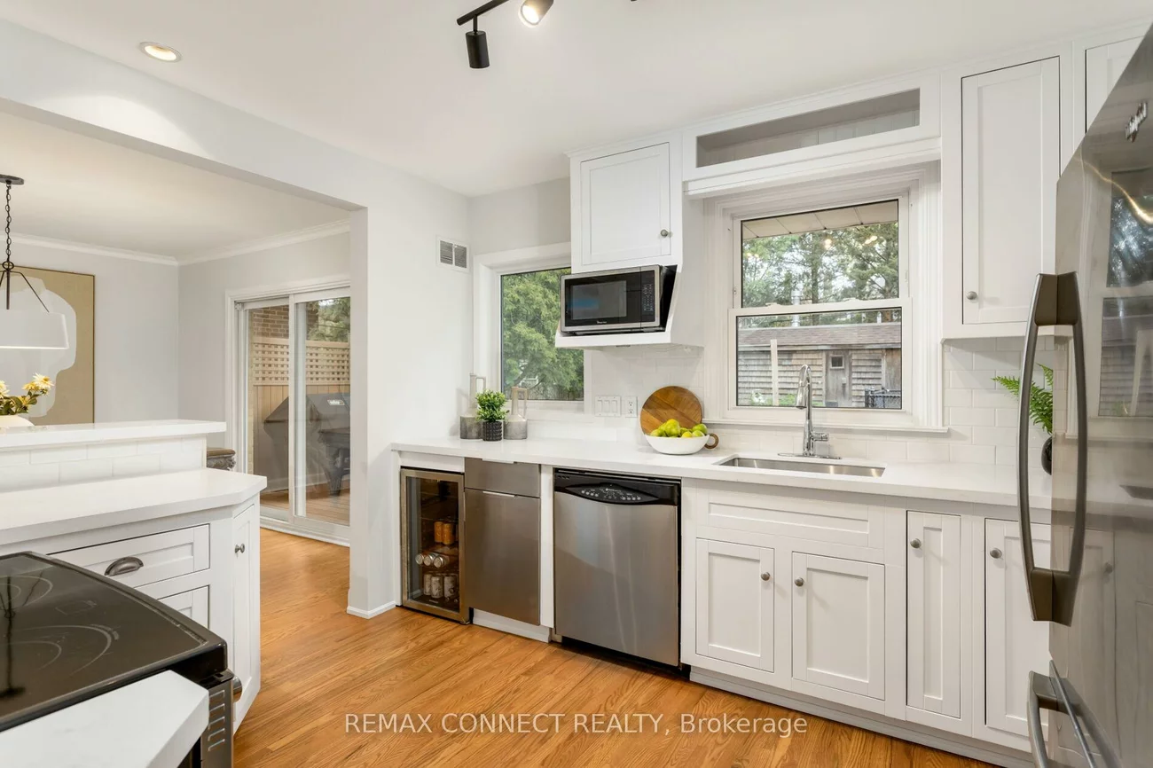 75, Glenellen, Stonegate-Queensway, Toronto