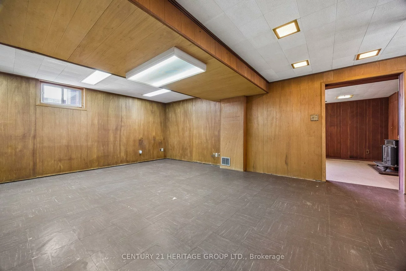 40, Amaron, Thistletown-Beaumonde Heights, Toronto