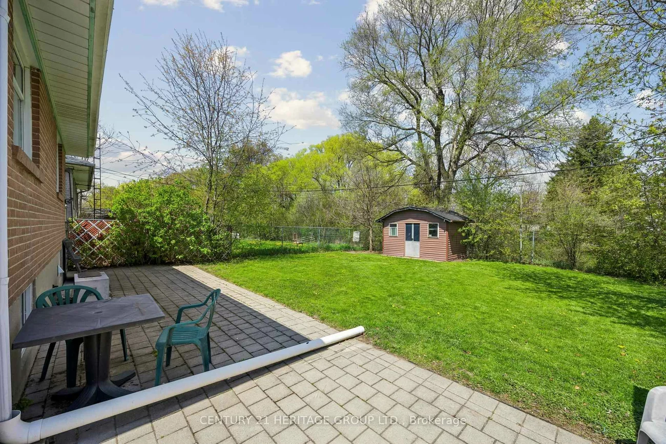 40, Amaron, Thistletown-Beaumonde Heights, Toronto