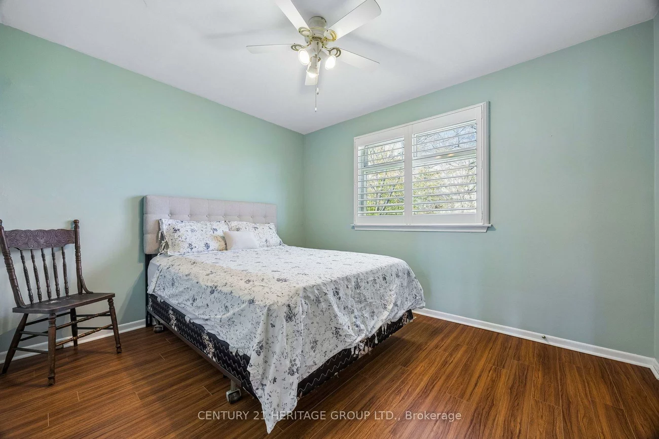 40, Amaron, Thistletown-Beaumonde Heights, Toronto