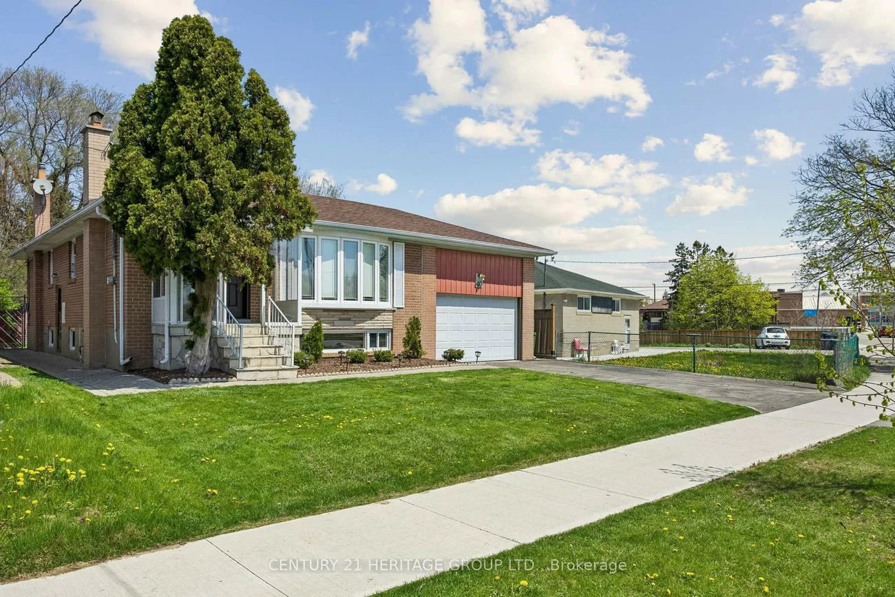 40, Amaron, Thistletown-Beaumonde Heights, Toronto