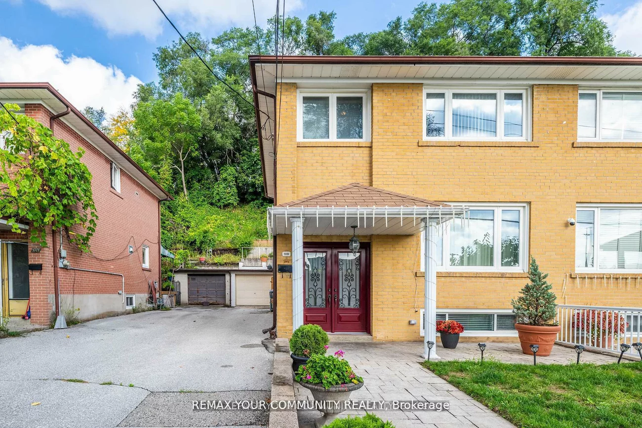 119, Dalrymple, Rockcliffe-Smythe, Toronto