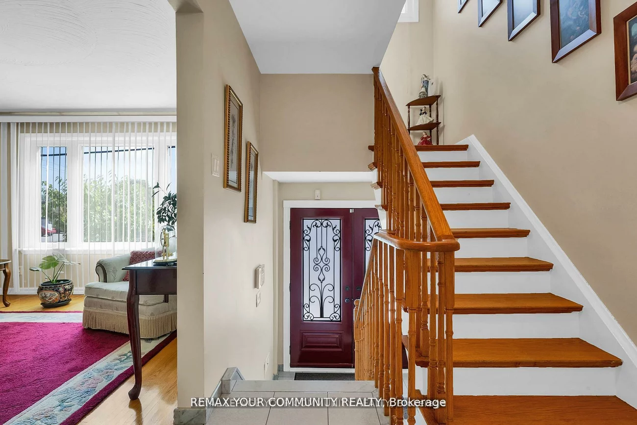 119, Dalrymple, Rockcliffe-Smythe, Toronto