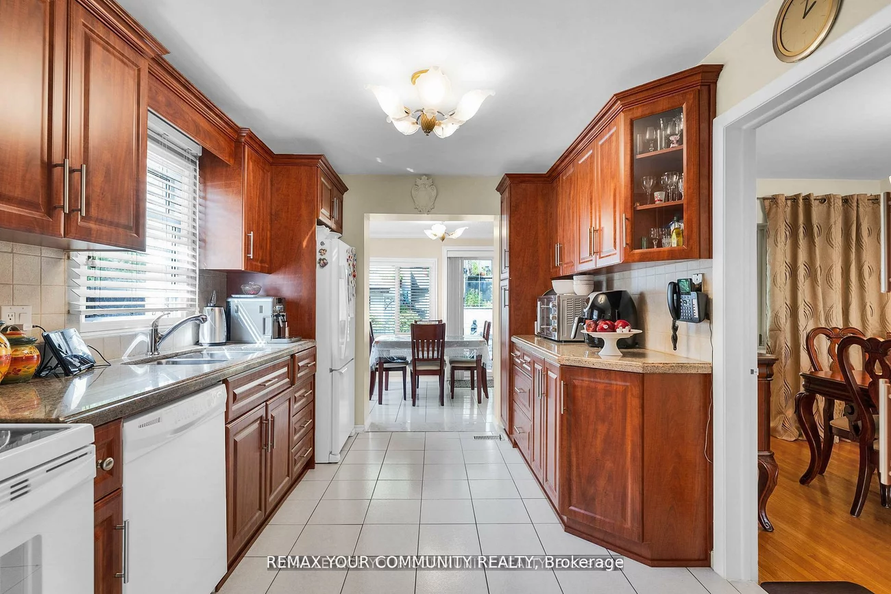119, Dalrymple, Rockcliffe-Smythe, Toronto