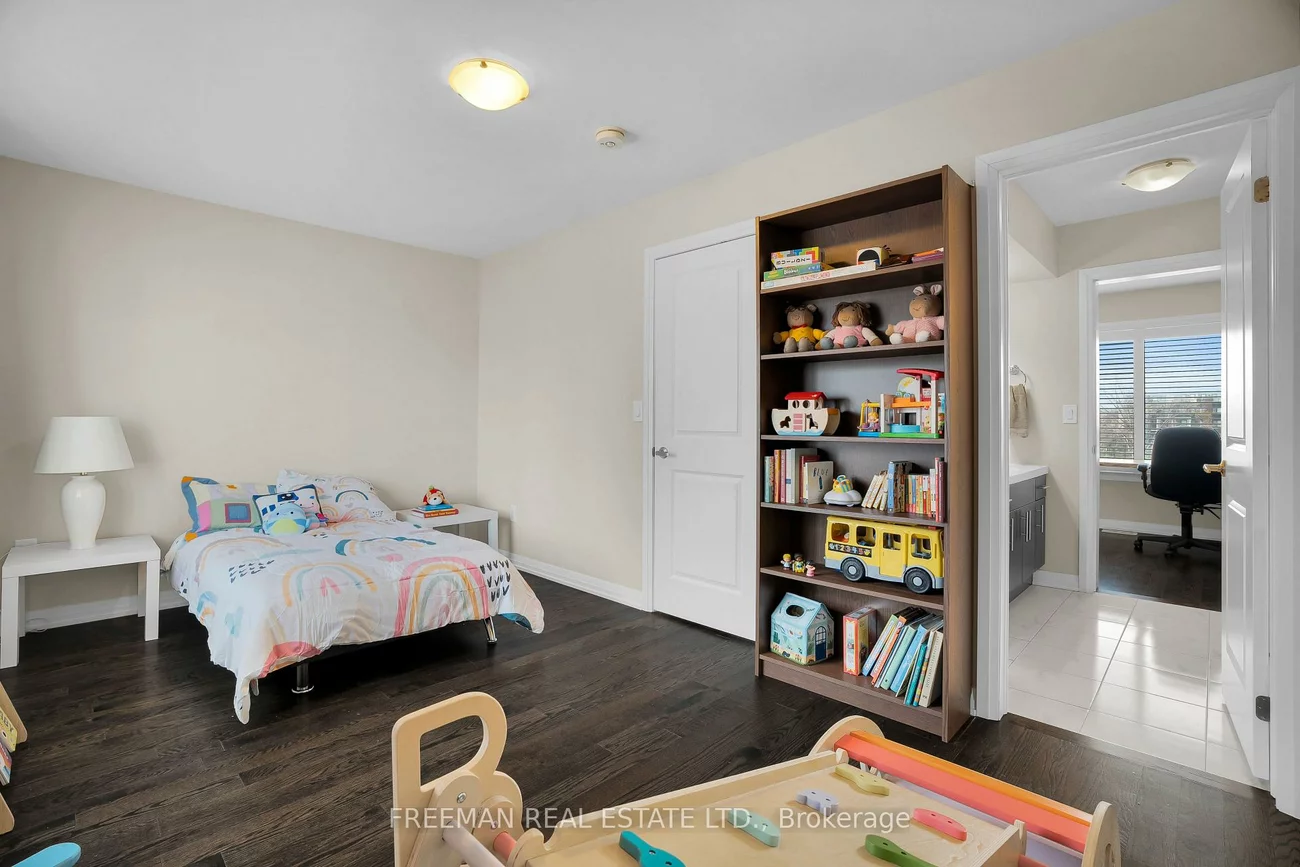 17, Locust Lodge, Downsview-Roding-CFB, Toronto