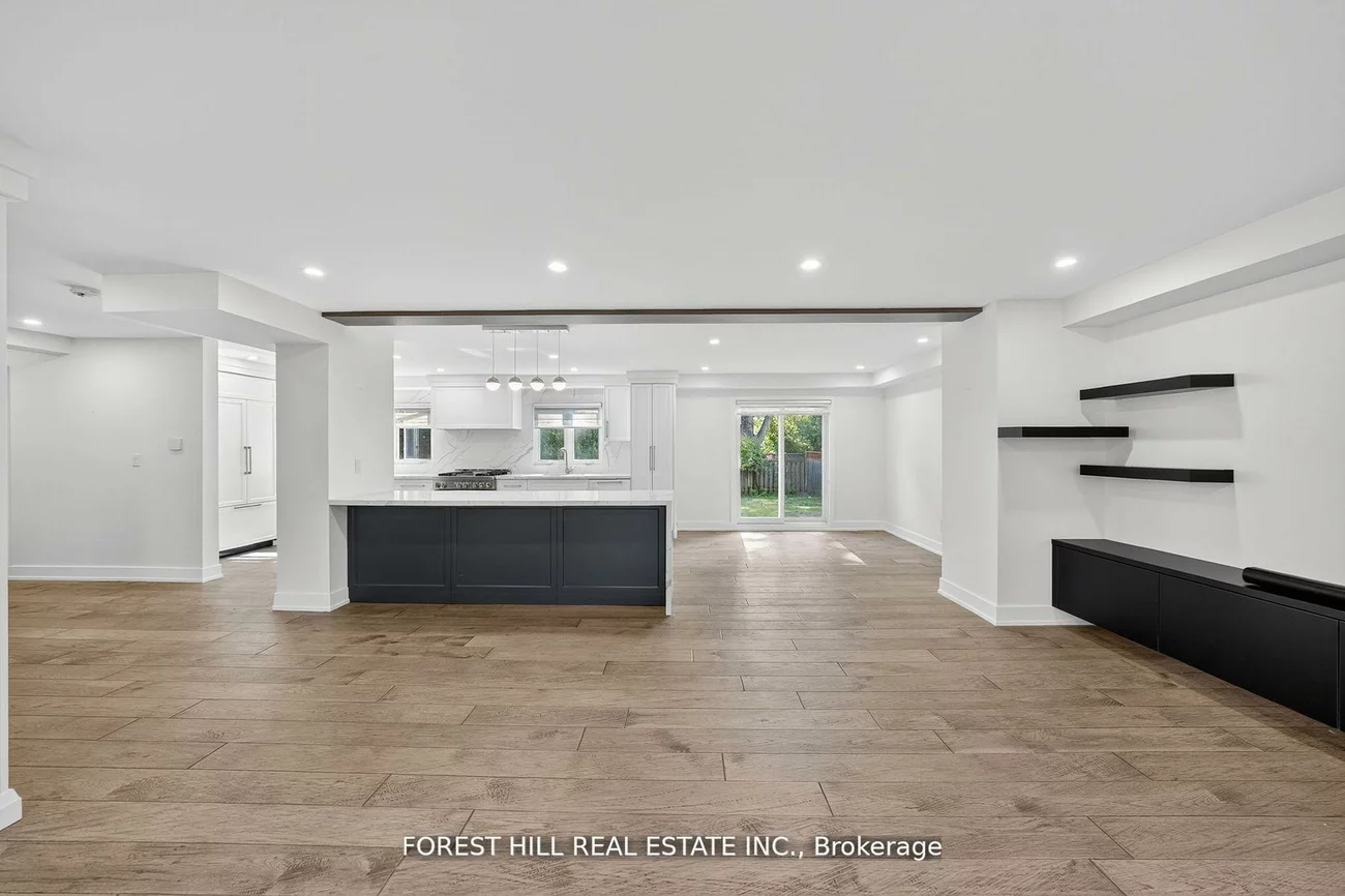 37, Cherry Post, Markland Wood, Toronto