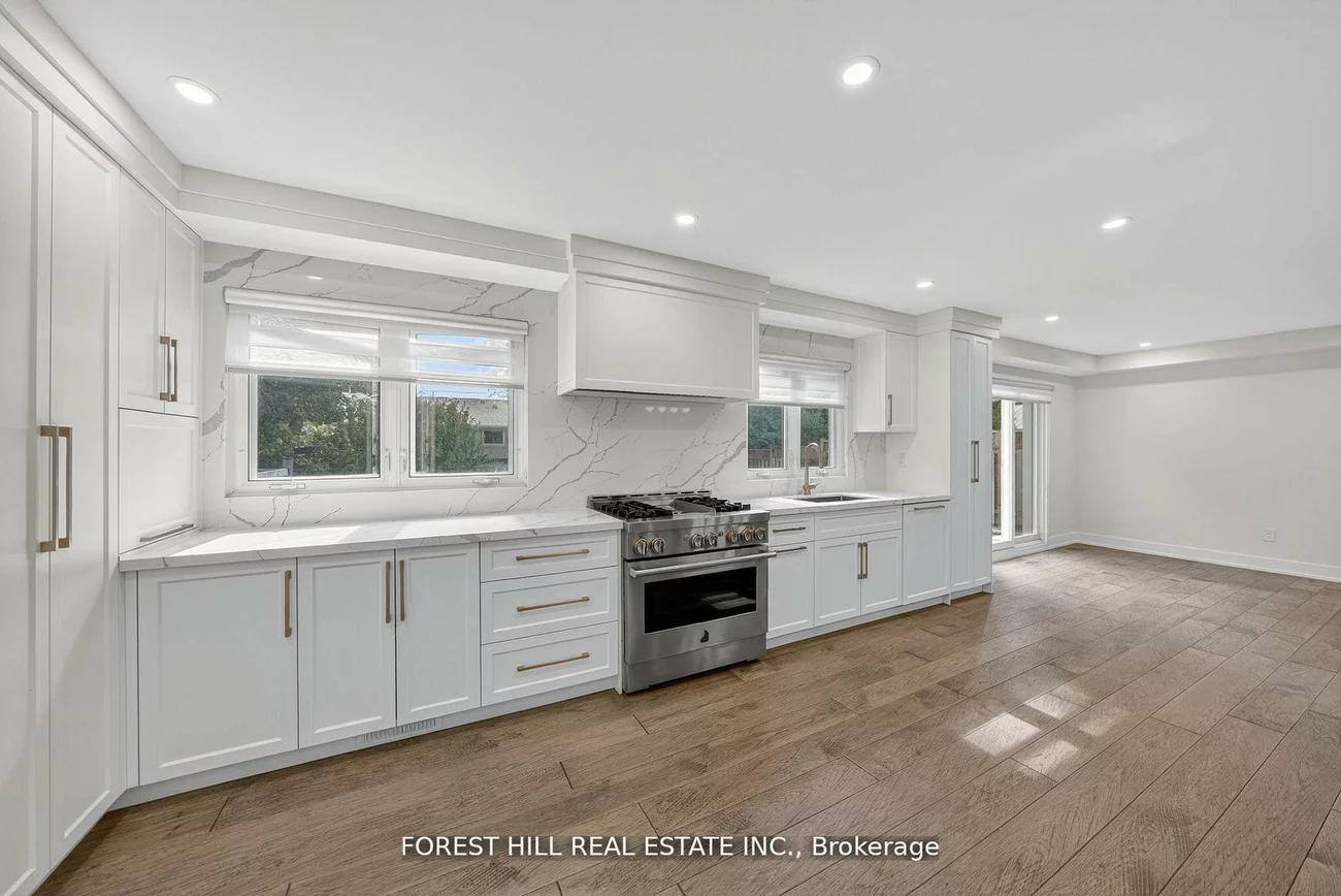 37, Cherry Post, Markland Wood, Toronto