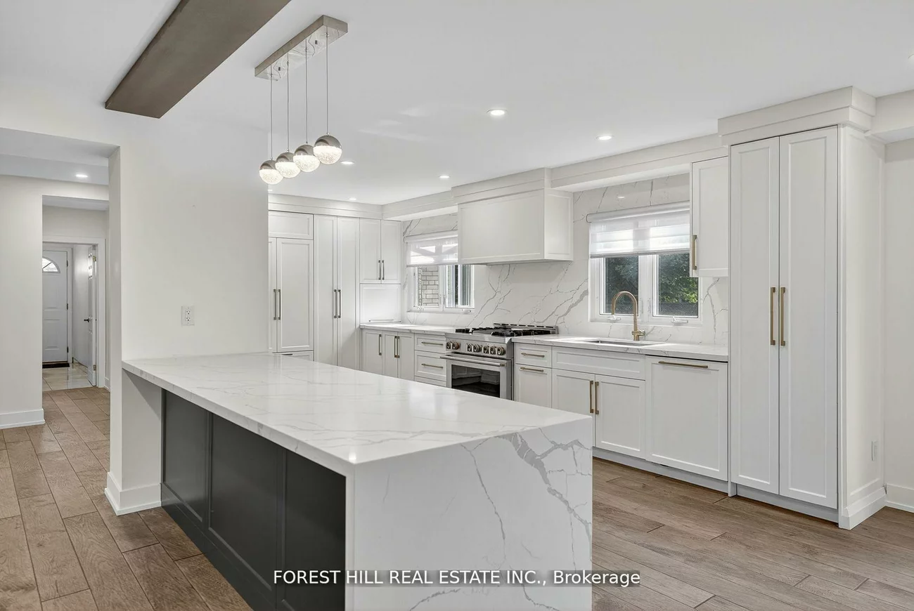 37, Cherry Post, Markland Wood, Toronto
