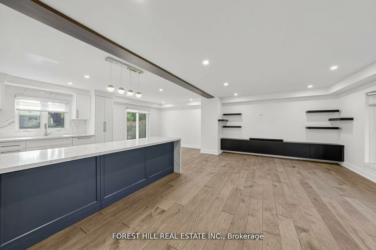 37, Cherry Post, Markland Wood, Toronto