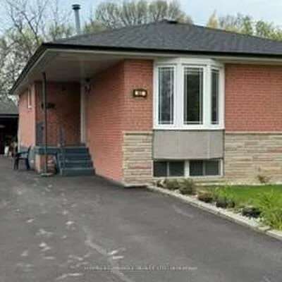 92, Taysham, Thistletown-Beaumonde Heights, Toronto