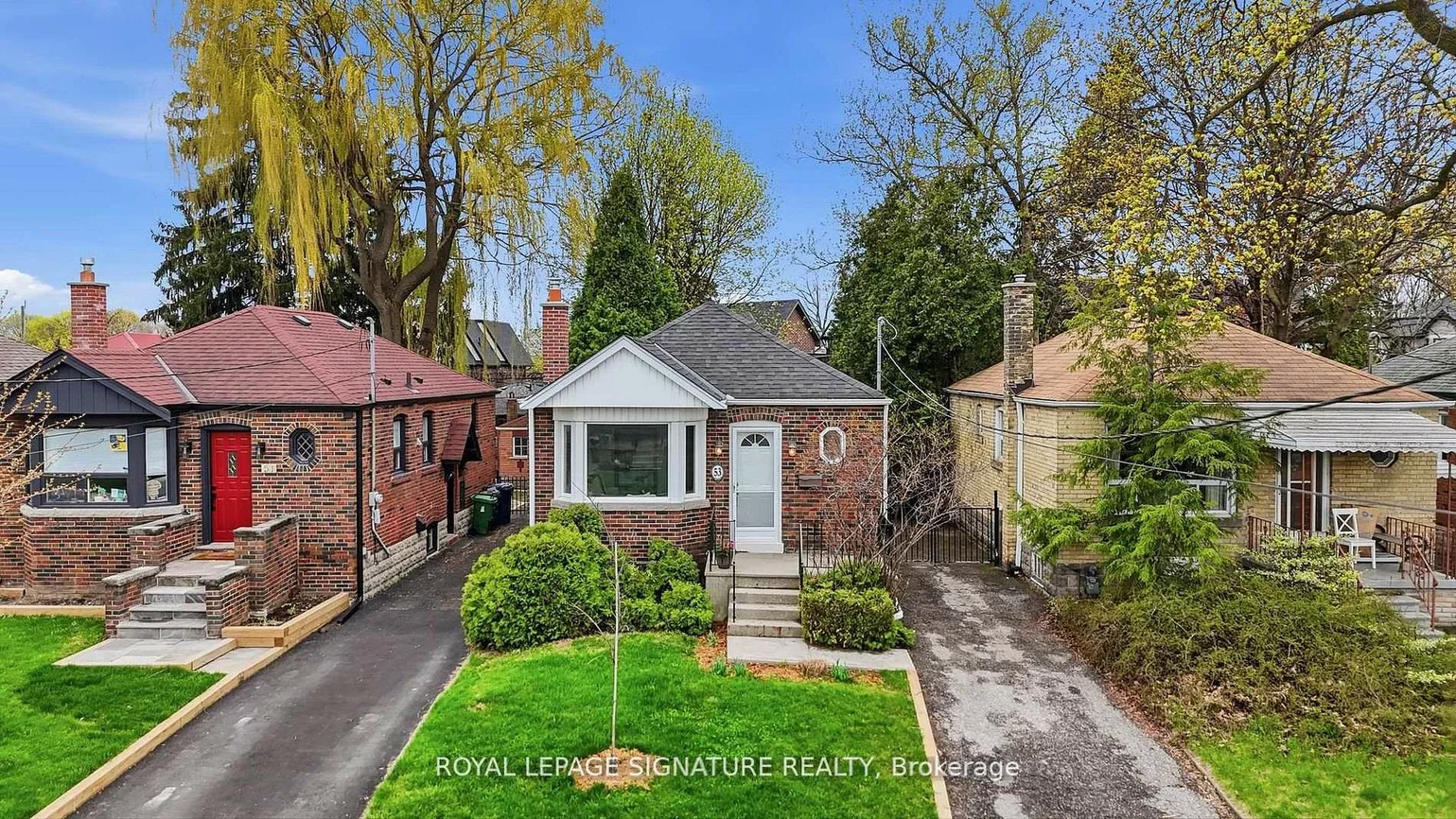 53, Juliet, Keelesdale-Eglinton West, Toronto