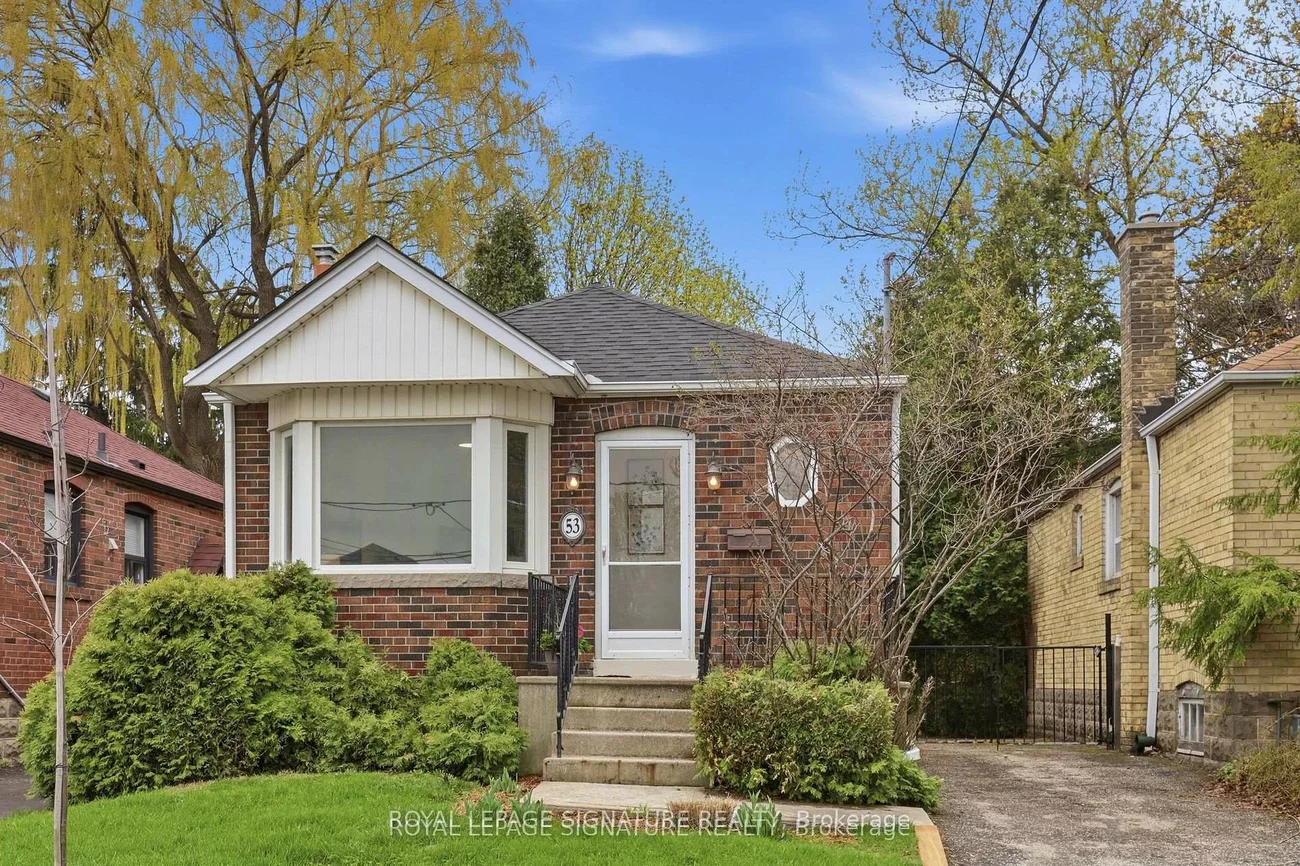 53, Juliet, Keelesdale-Eglinton West, Toronto