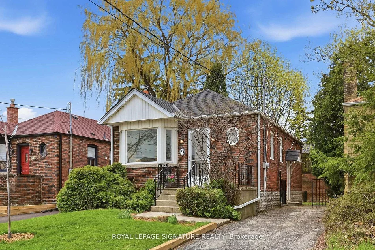 53, Juliet, Keelesdale-Eglinton West, Toronto
