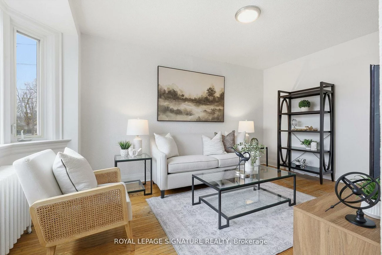 53, Juliet, Keelesdale-Eglinton West, Toronto