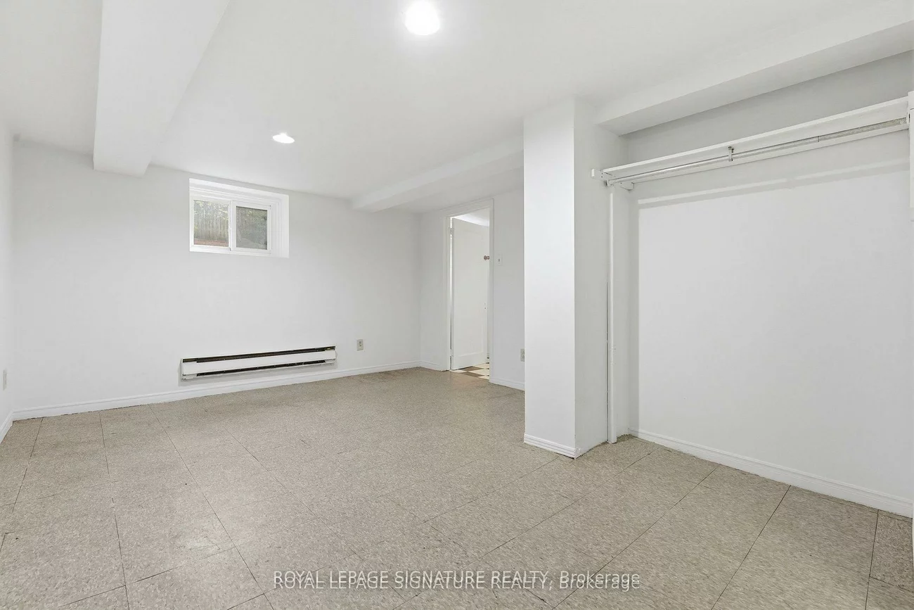 53, Juliet, Keelesdale-Eglinton West, Toronto