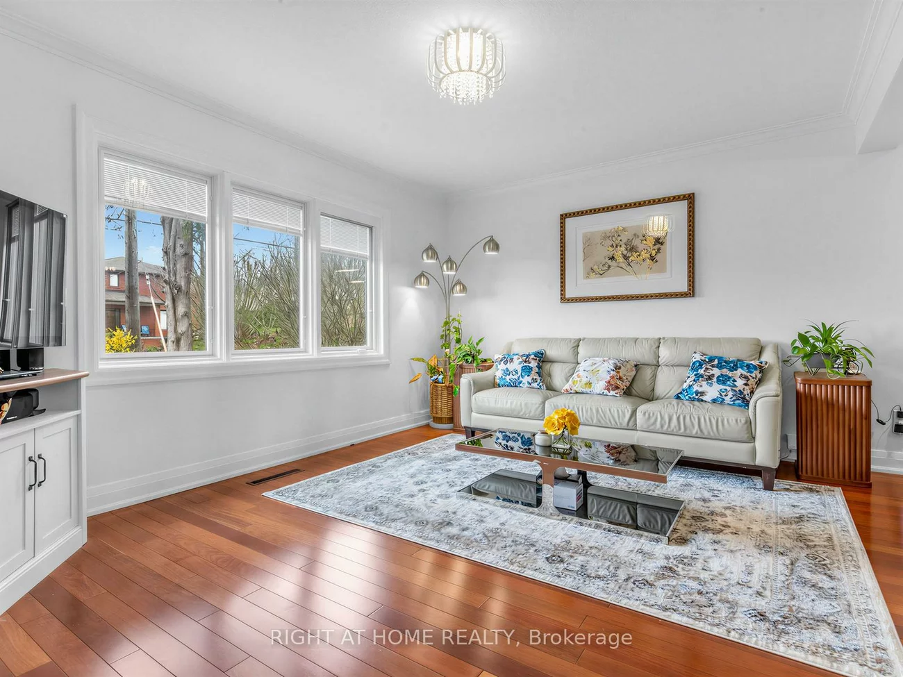 85, Flamborough, Brookhaven-Amesbury, Toronto