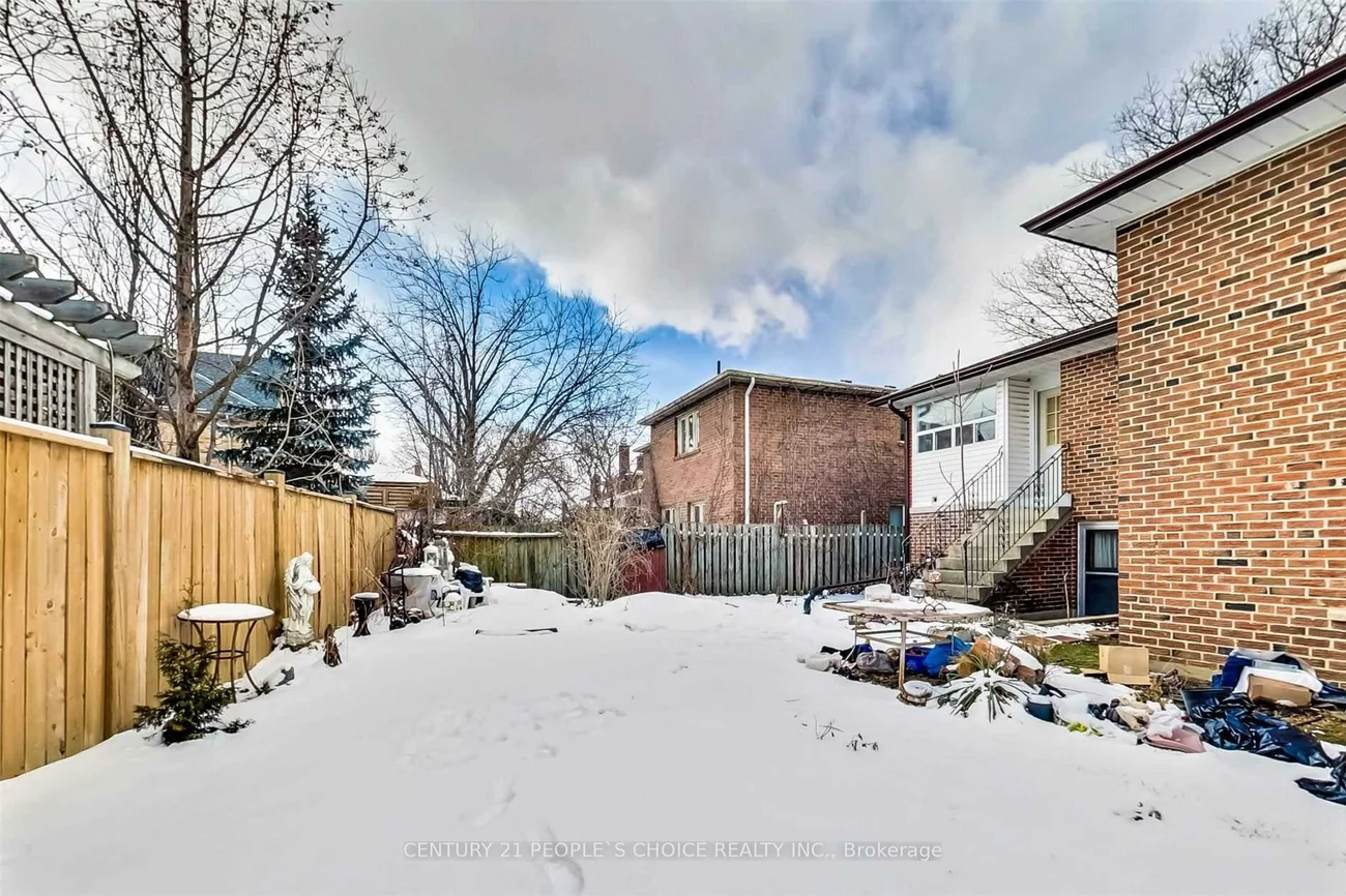 7, Riverside, Humber Summit, Toronto