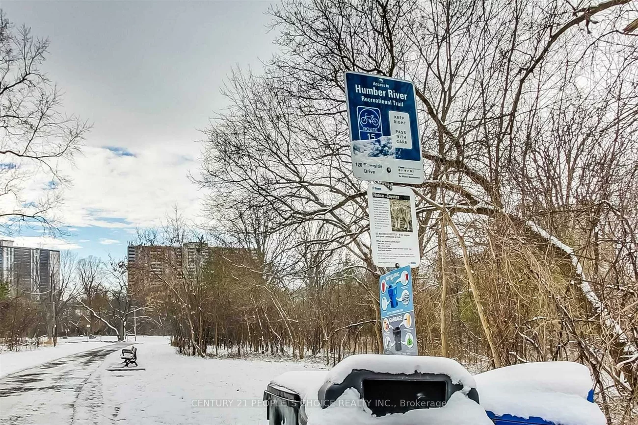 7, Riverside, Humber Summit, Toronto