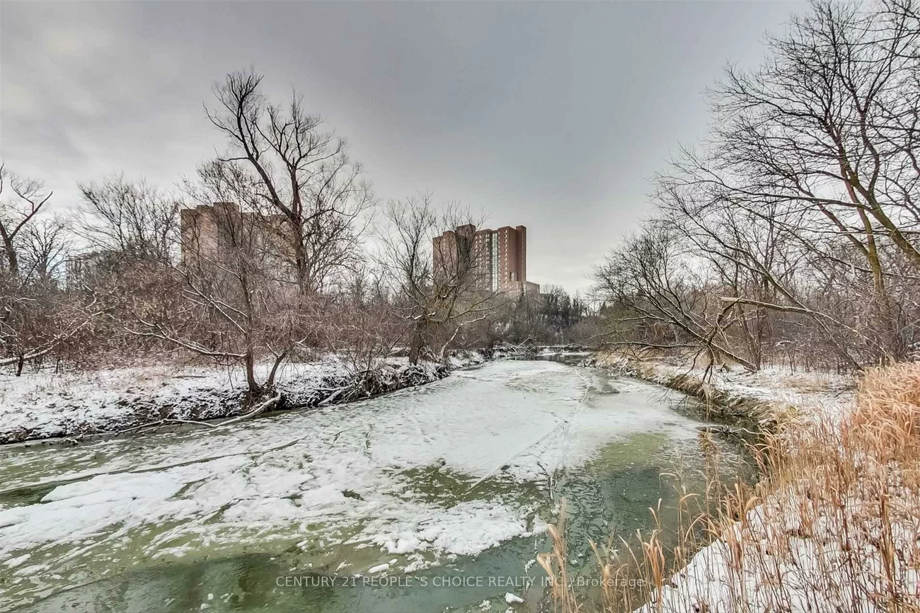 7, Riverside, Humber Summit, Toronto