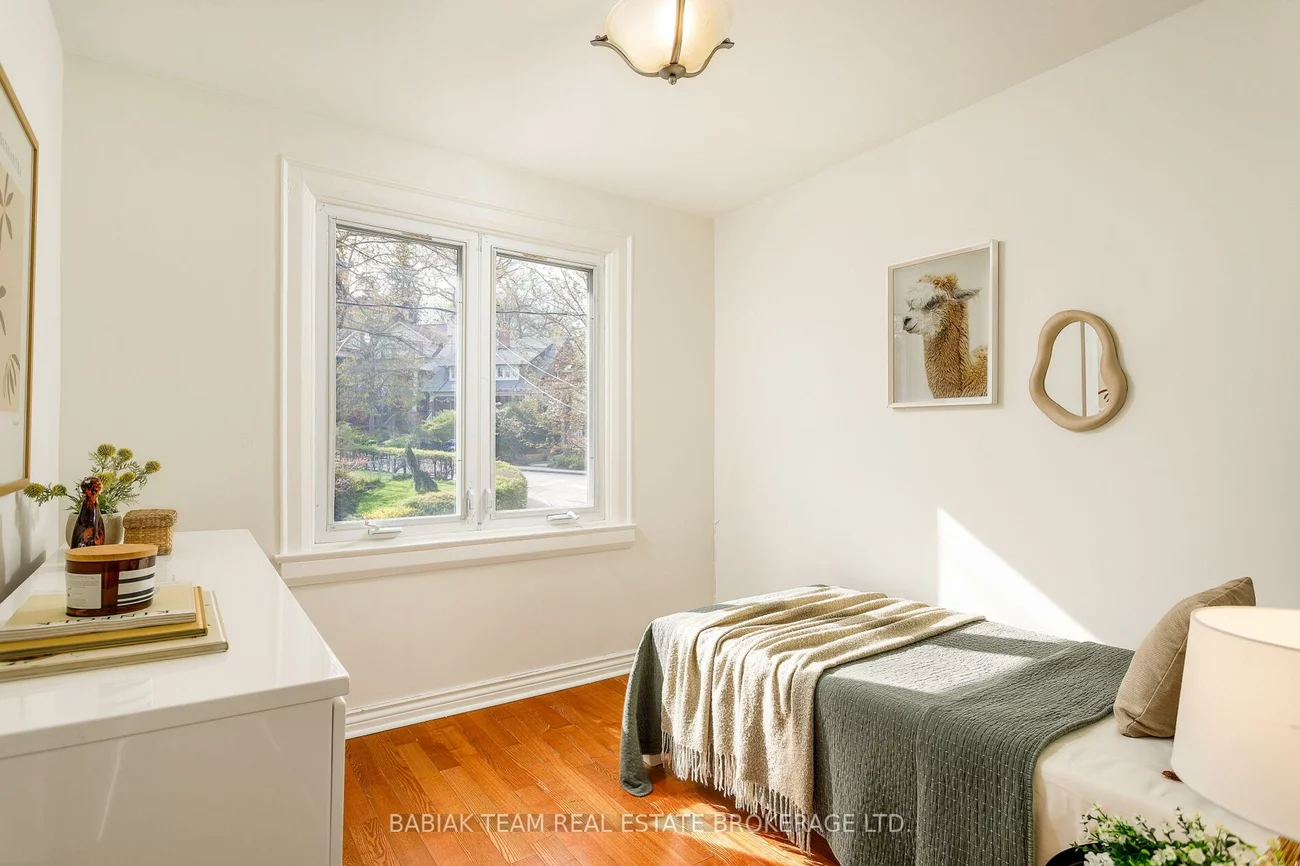 229, Clendenan, High Park North, Toronto