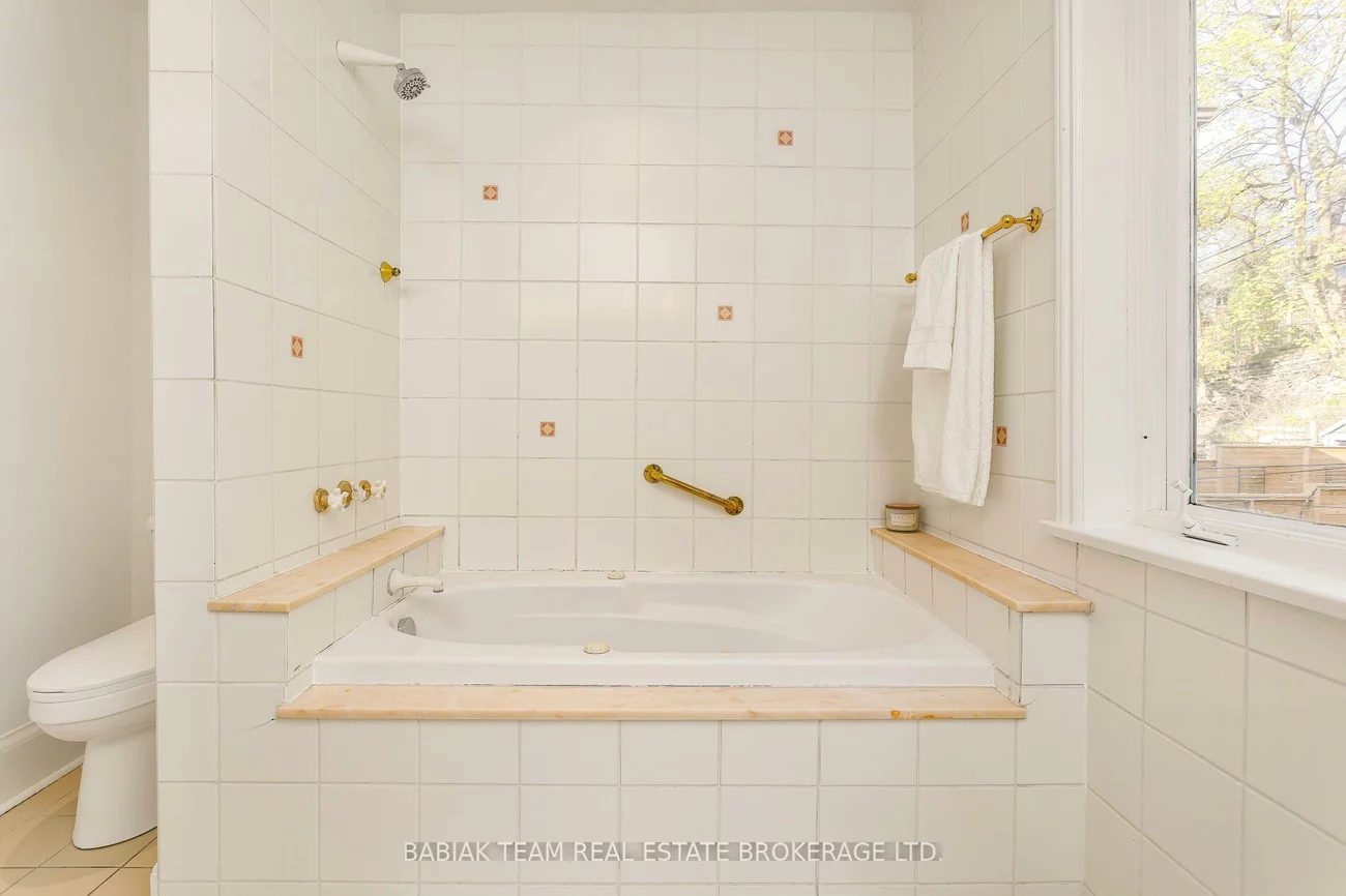 229, Clendenan, High Park North, Toronto