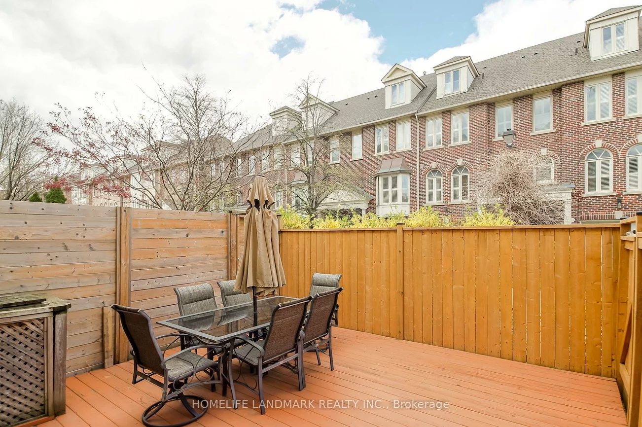 34, Mendota, Stonegate-Queensway, Toronto