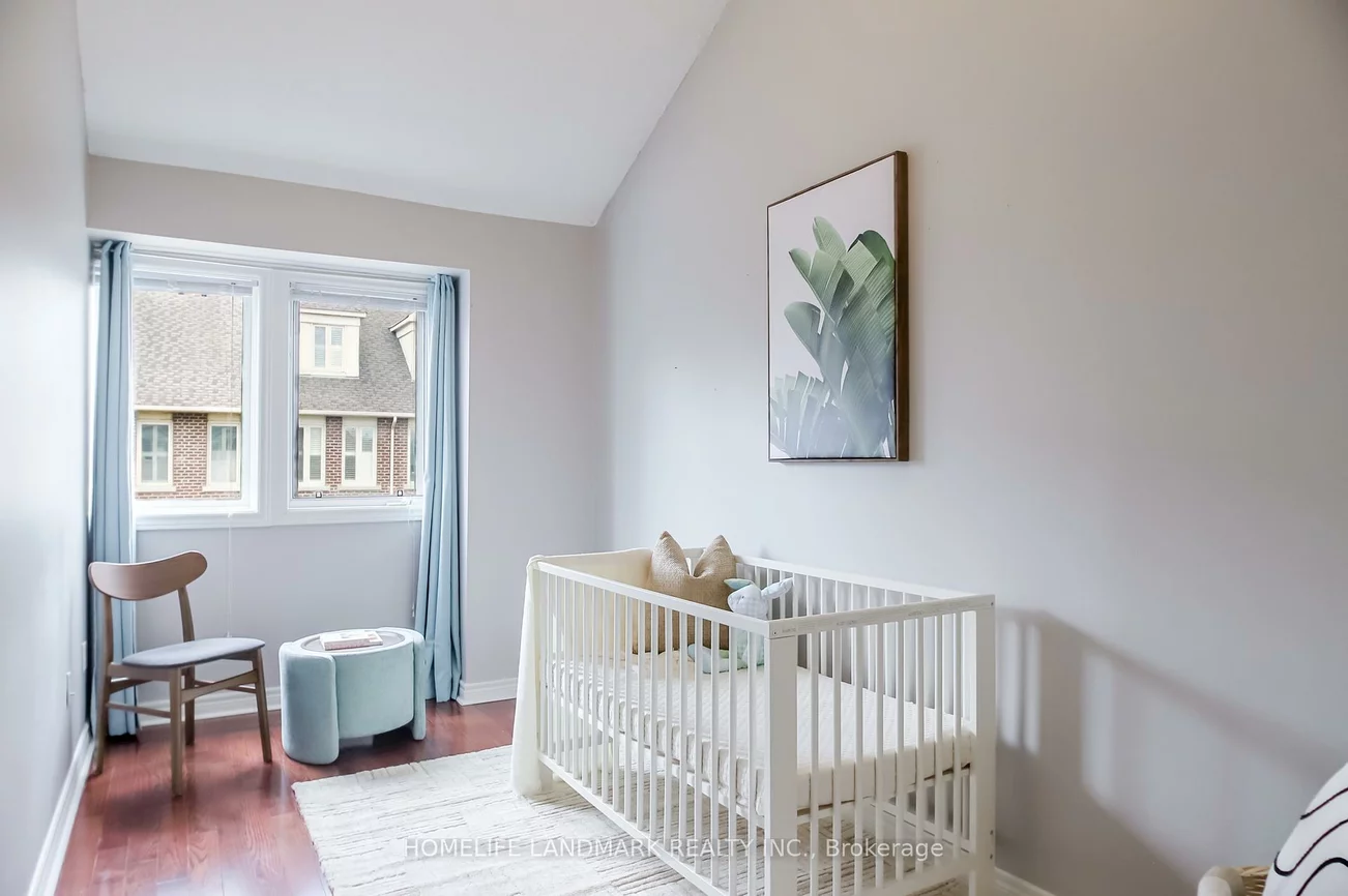 34, Mendota, Stonegate-Queensway, Toronto
