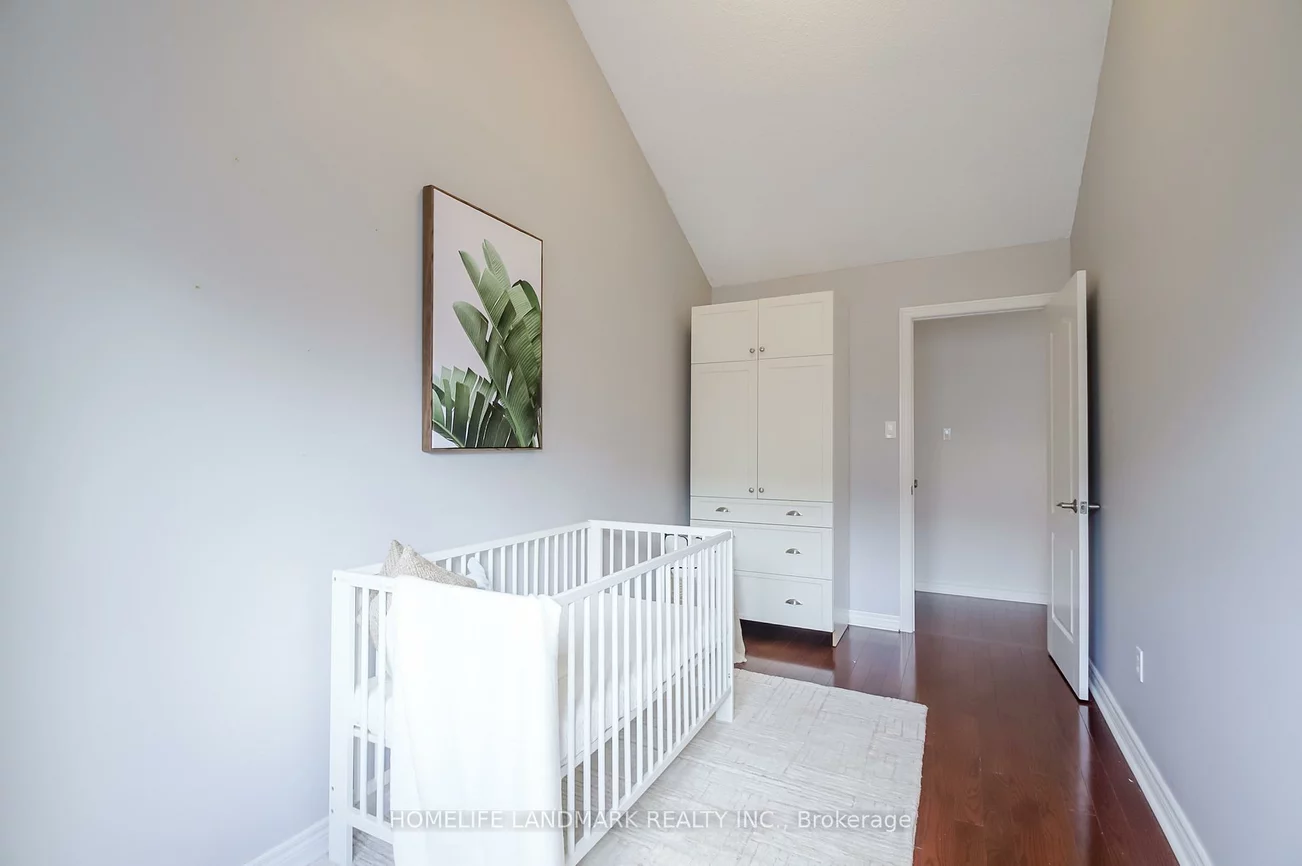 34, Mendota, Stonegate-Queensway, Toronto