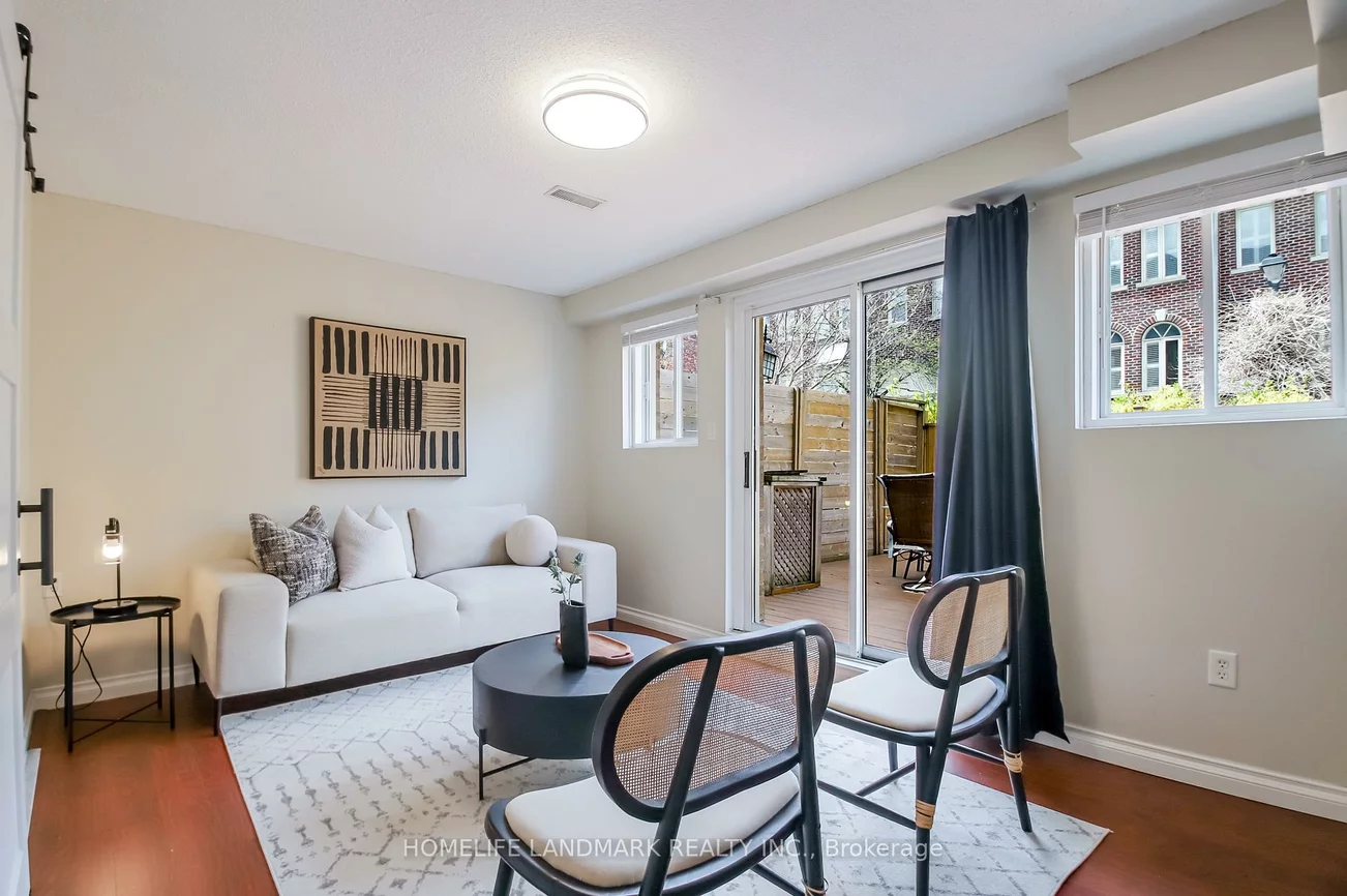 34, Mendota, Stonegate-Queensway, Toronto