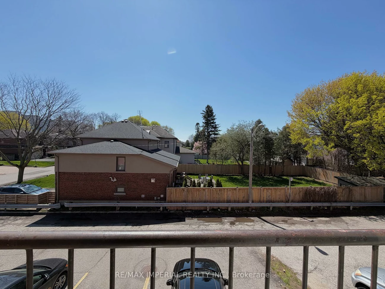 623-623A, The Queensway, Stonegate-Queensway, Toronto
