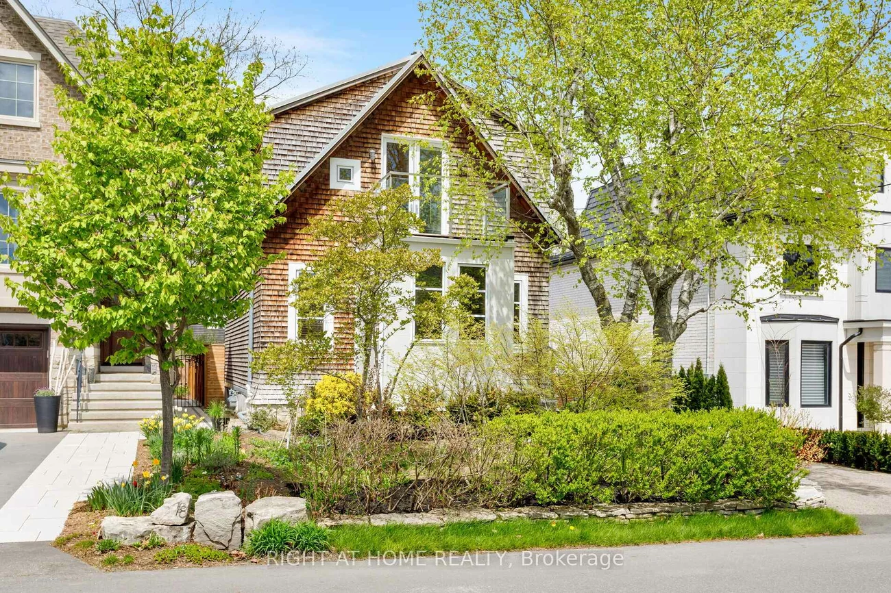 16, Marquis, Kingsway South, Toronto
