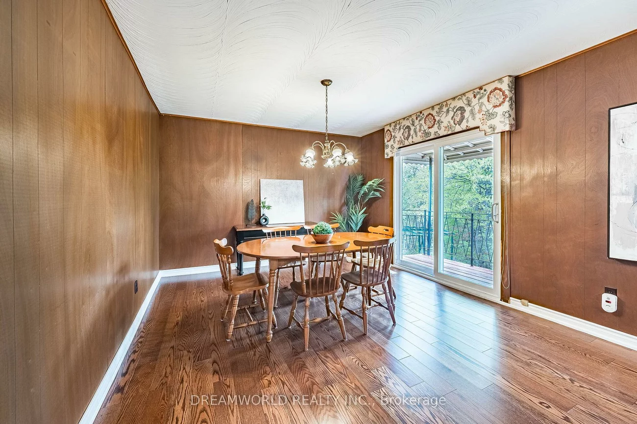 169, Grandravine, York University Heights, Toronto