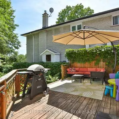 29, Oakfield, Stonegate-Queensway, Toronto