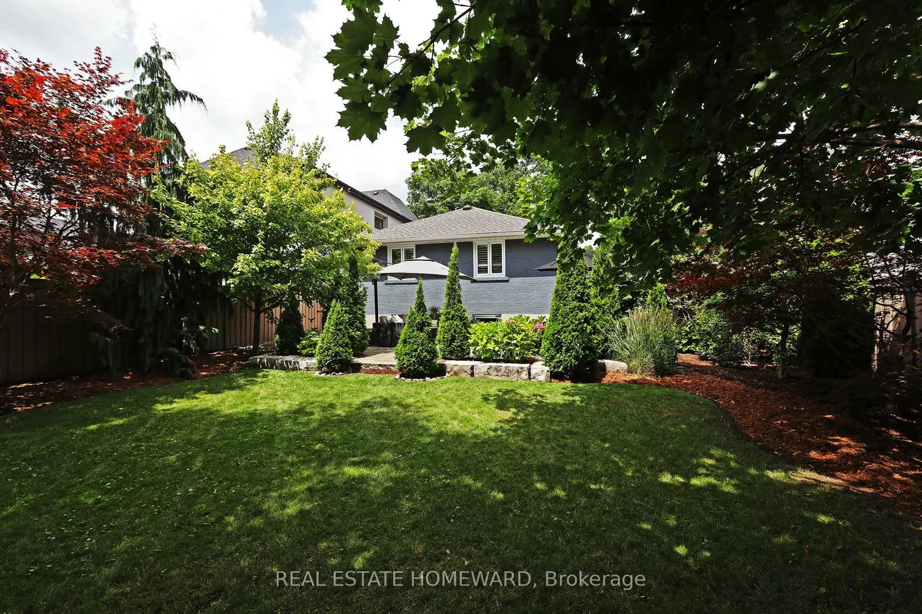 49, Greenfield, Islington-City Centre West, Toronto