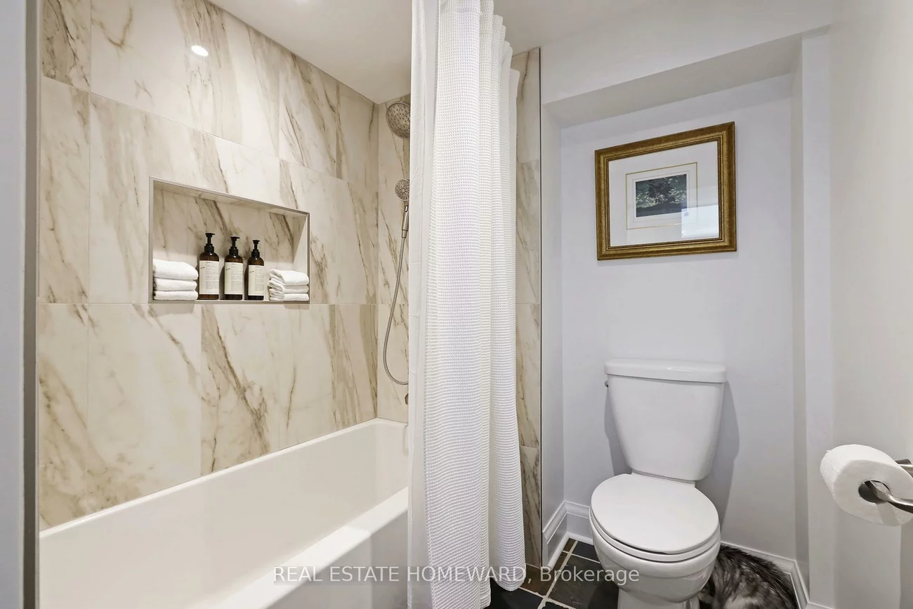 49, Greenfield, Islington-City Centre West, Toronto