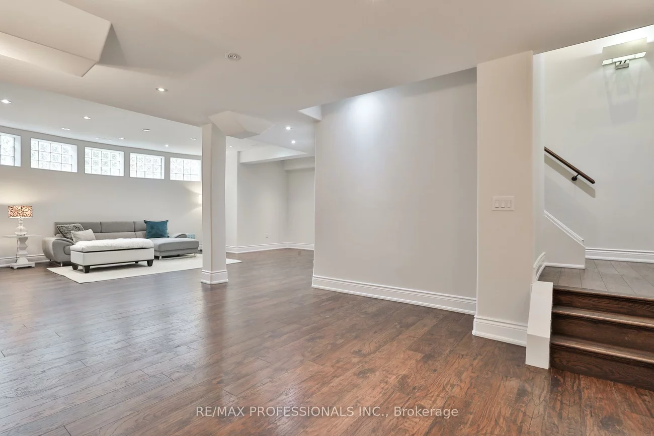 52, Bonnyview, Stonegate-Queensway, Toronto