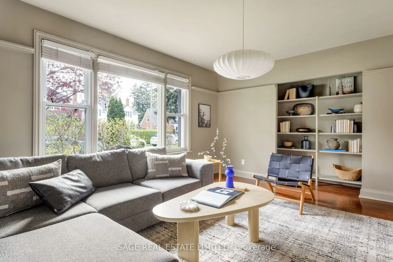25, Cliveden, Stonegate-Queensway, Toronto