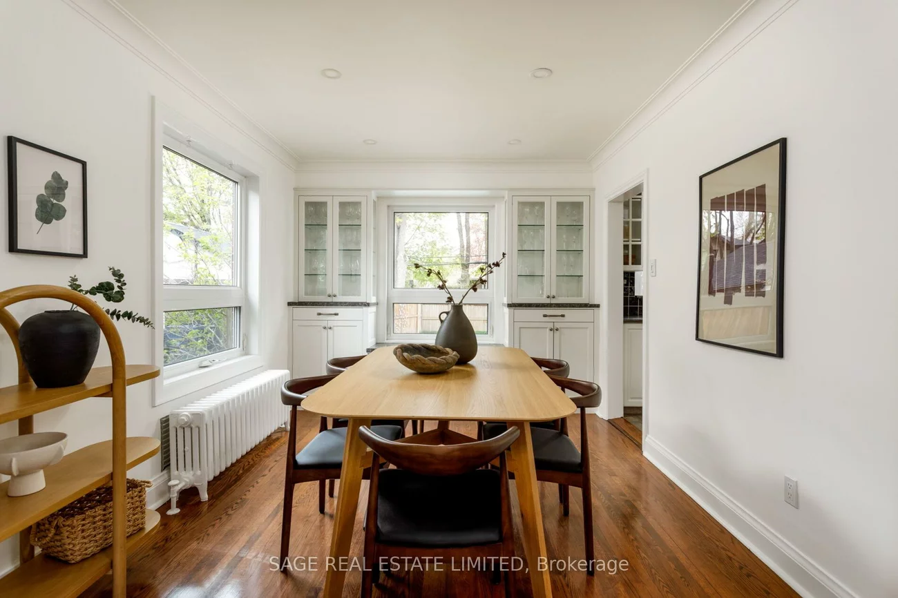 25, Cliveden, Stonegate-Queensway, Toronto