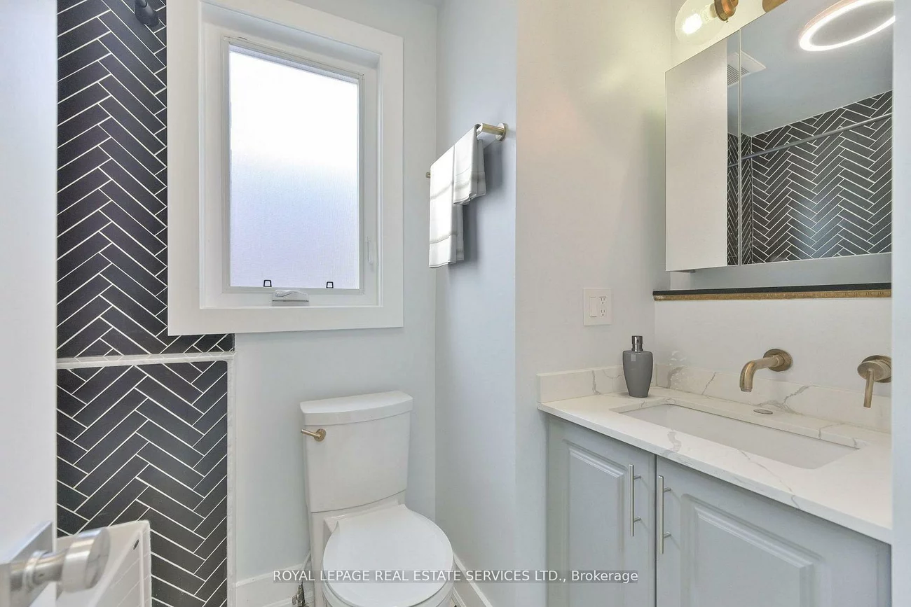 8, Pritchard, Rockcliffe-Smythe, Toronto