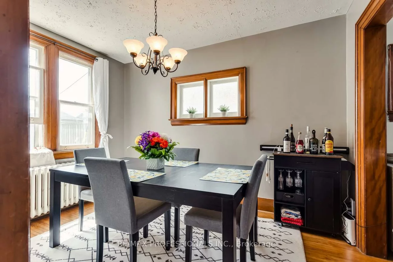 155, Aileen, Keelesdale-Eglinton West, Toronto