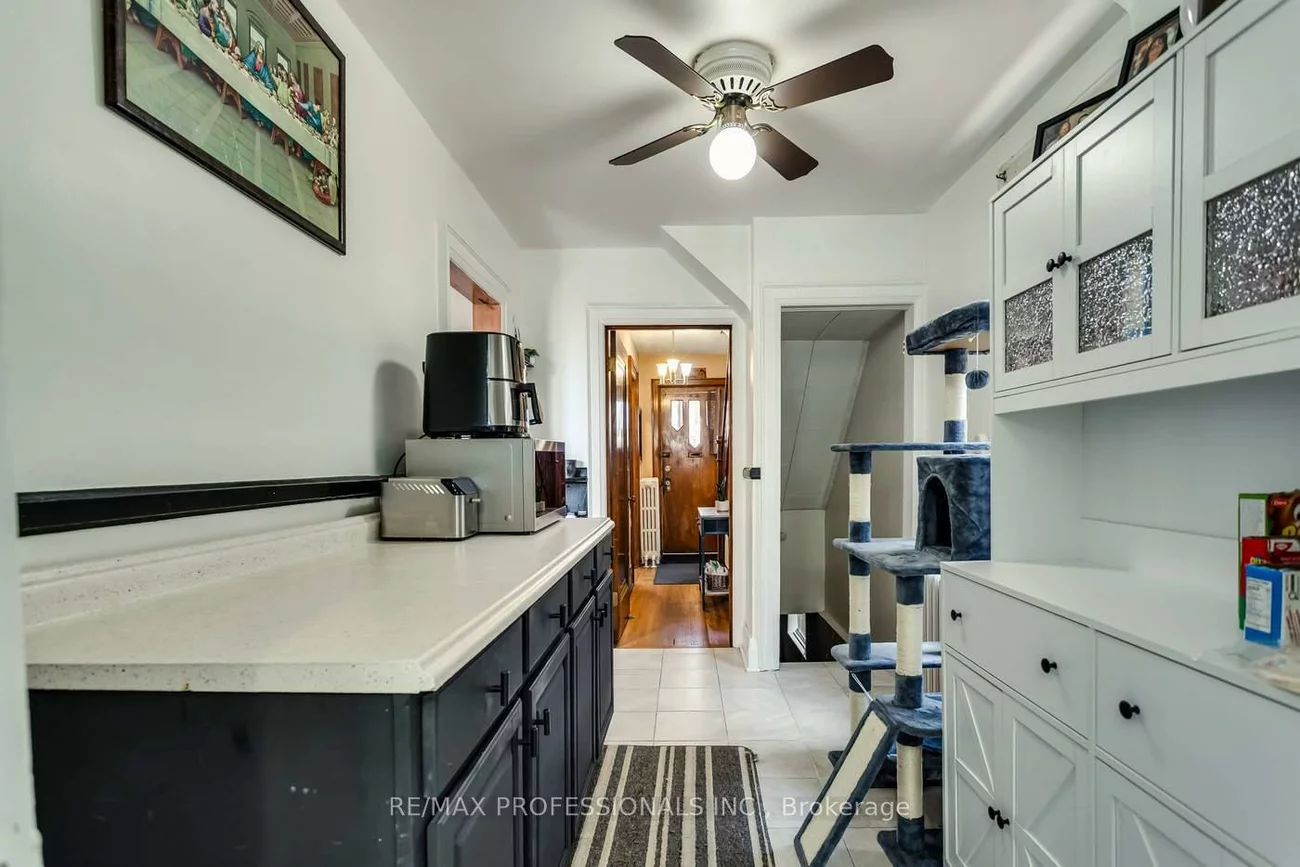 155, Aileen, Keelesdale-Eglinton West, Toronto