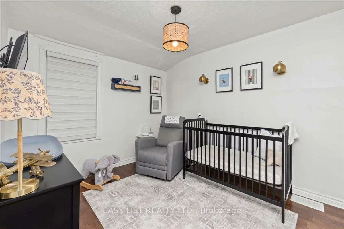 140, Ascot, Corso Italia-Davenport, Toronto