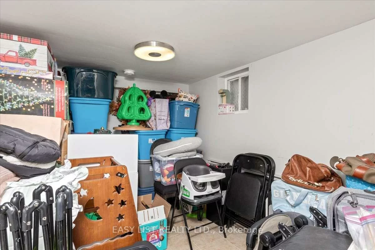 140, Ascot, Corso Italia-Davenport, Toronto