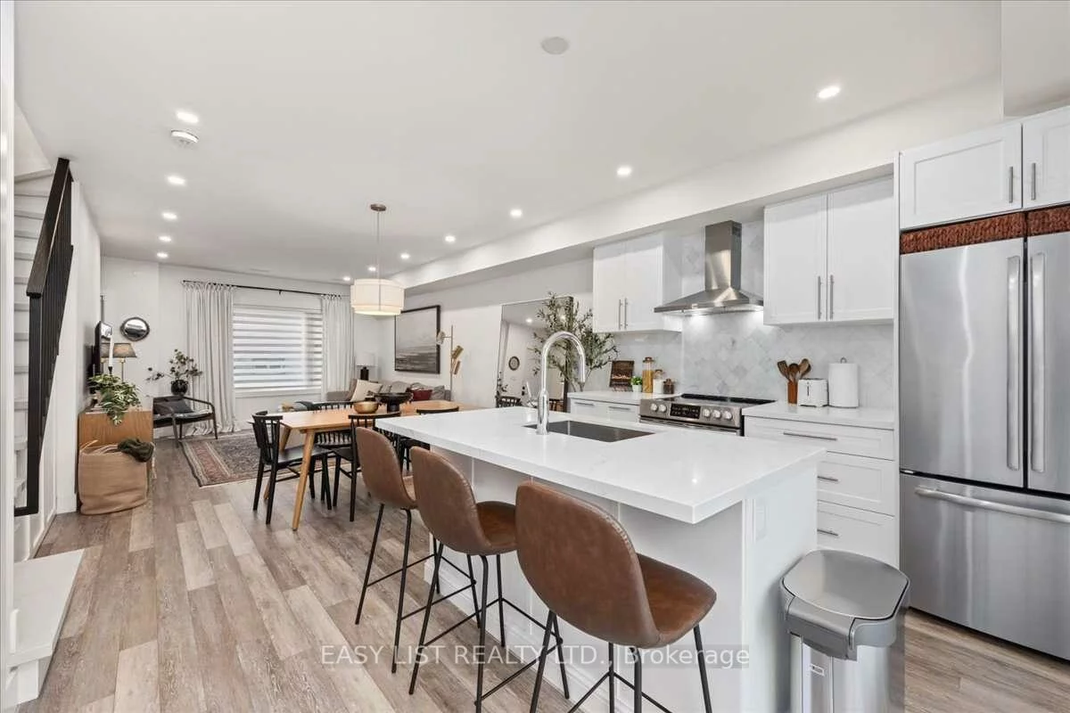 140, Ascot, Corso Italia-Davenport, Toronto