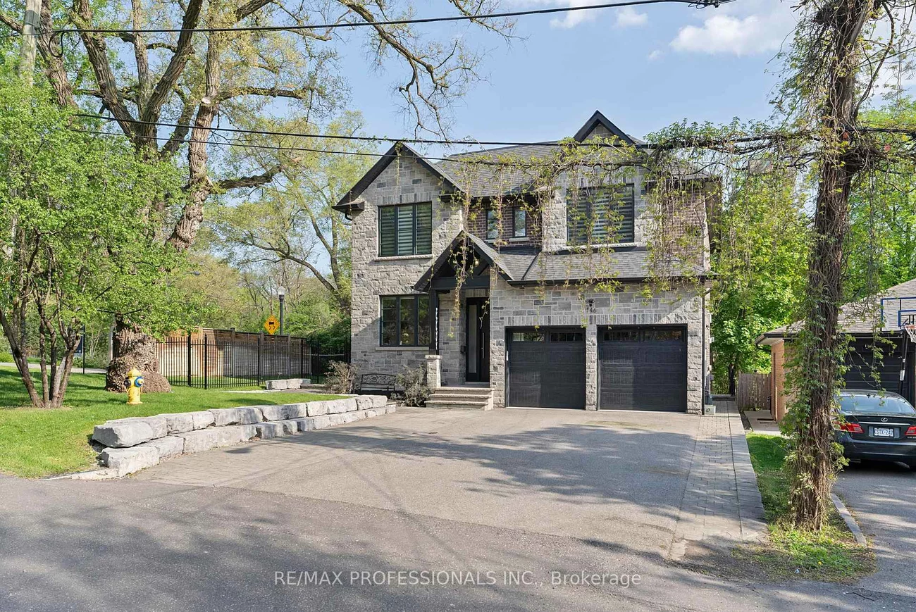 146, Thompson, Stonegate-Queensway, Toronto