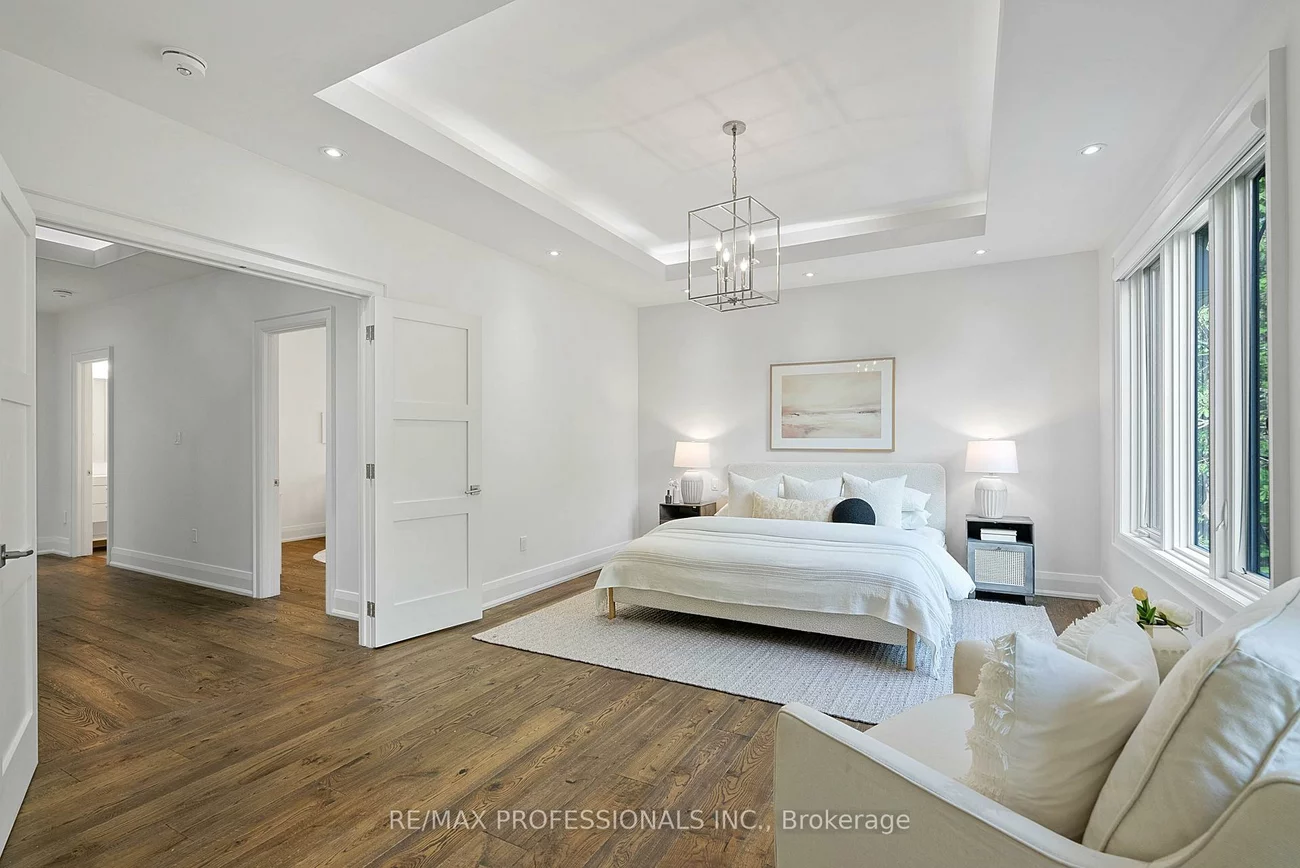 146, Thompson, Stonegate-Queensway, Toronto